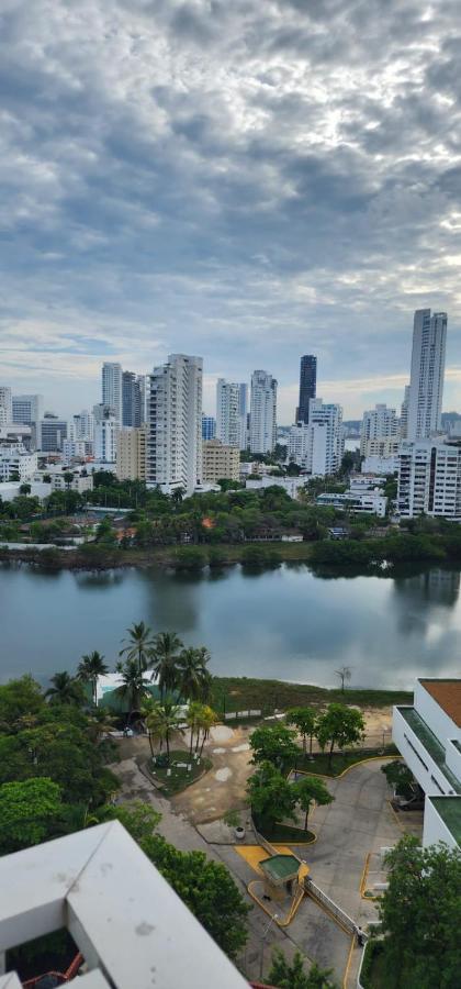 Hermosos Frente A La Playa Piso 11 Y 14 Appartement *